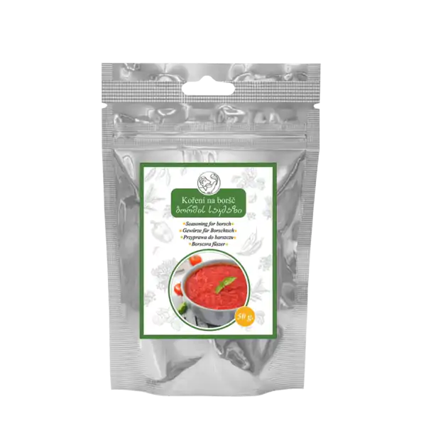 Balenie gruzínskeho korenia na boršč v lesklej striebornej fóliovej taške s etikietou zobrazujúcou gruzínsky text a fotografiu červenej polievky boršč