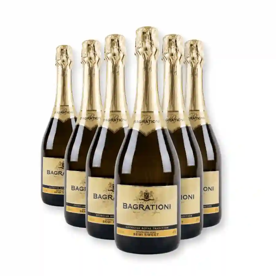 6x Bagrationi Classic biele polosladké šumivé víno Šesť fliaš polosladkého šumivého vína Bagrationi Classic, gruzínskej značky s tradíciou od roku 1882. Jemné perlenie, sviežа ovocná chuť a slávnostný charakter robia z tohto sektu spoľahlivého spoločníka na oslavy. Ideálna zásoba na celú sezónu večierkov a rodinných udalostí. 6x Bagrationi Classic biele polosladké šumivé víno