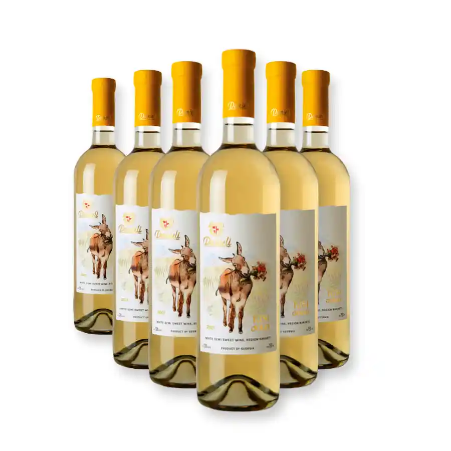 6x Danieli Winery KISI polosladké biele víno Šesť fliaš prírodne polosladkého bieleho vína z ikonickej a takmer zabudnutej gruzínskej odrody Kisi. Sladkosť vzniká čisto prirodzenou cestou, bez akéhokoľvek doslazovania. Ideálna zásoba pre milovníkov jemných, medových bielych vín z rodinného vinárstva Danieli. 6x Danieli Winery KISI polosladké biele víno