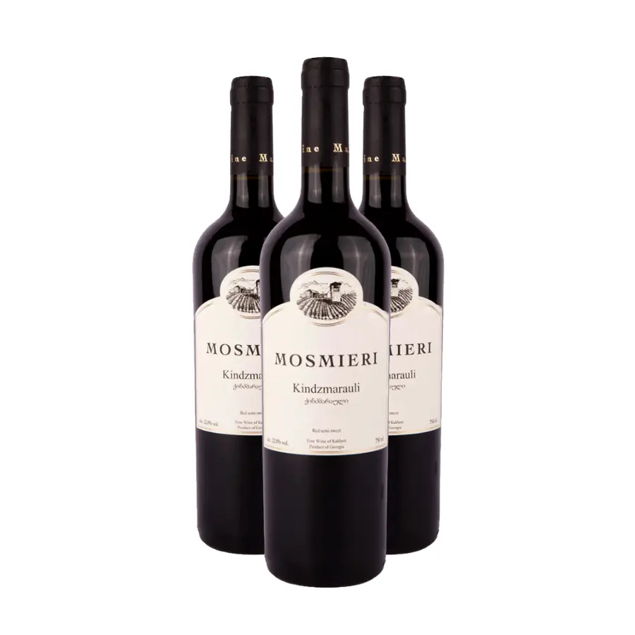 3x Mosmieri KINDZMARAULI PREMIUM červené polosladké víno Tri fľaše Kindzmarauli Premium od Mosmieri – ideálny formát na zoznámenie sa s klasickým gruzínskym polosladkým štýlom. Zamatová chuť s tónmi čiernych čerešní, sliviek a jemnej horkej čokolády, doplnená vôňou čiernych ríbezlí a korenia. 3x Mosmieri KINDZMARAULI PREMIUM červené polosladké víno