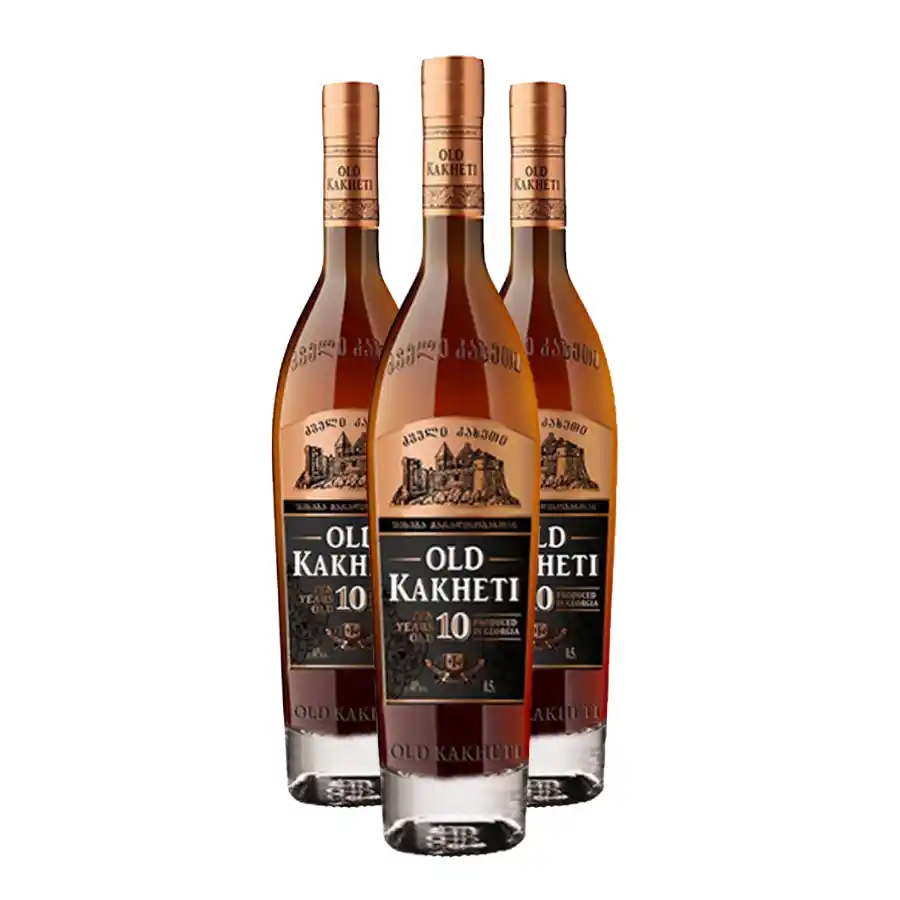 3x Old Kakheti 10ročná gruzínska brandy Tri fľaše Old Kakheti 10-ročnej brandy, 0,5 l – z destilátov zrejúcich minimálne 10 rokov v pravých sudoch z gruzínskeho duba „Iberica". Vrchol celého radu Old Kakheti, destilovaný z starostlivo vybraného hrozna z Kachetie. 3x Old Kakheti 10ročná gruzínska brandy